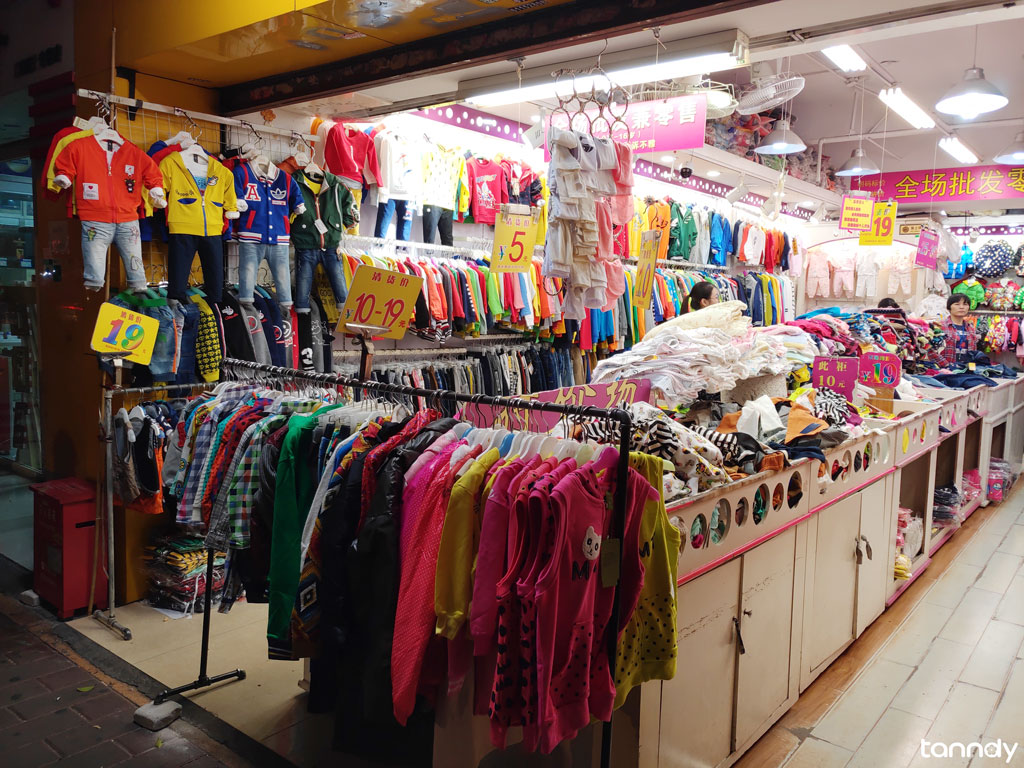 Shop-in-Children-clothing-market