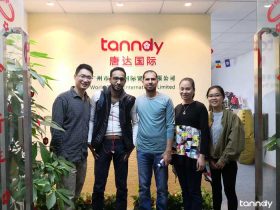 Canton-Fair-interpreter-from-Tanndy