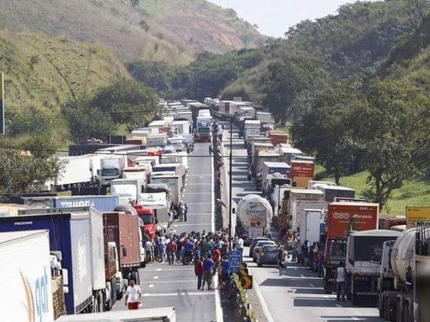 Brazil Truckers strike credit Rob Ward Brazil Truckers strike credit Rob Ward