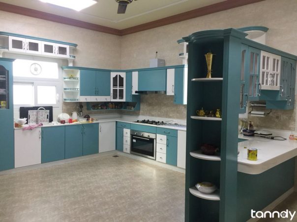 dark-green-modern-kitchen