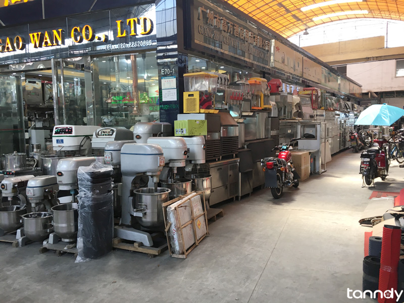 buying hotel supplies from China - equipment shop