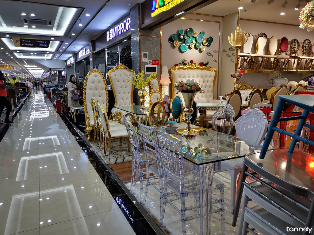 furniture-shop-in-furniture-wholesale-market-in-Foshan-shunde