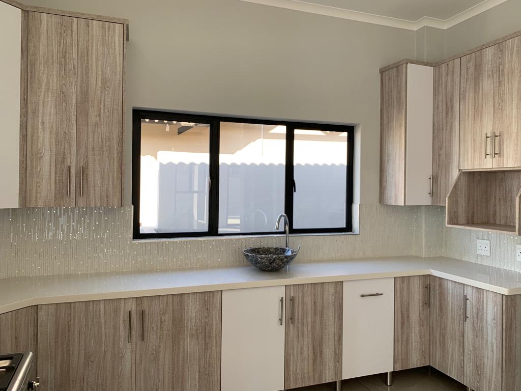 House in South Africa - Kitchen Cabinet