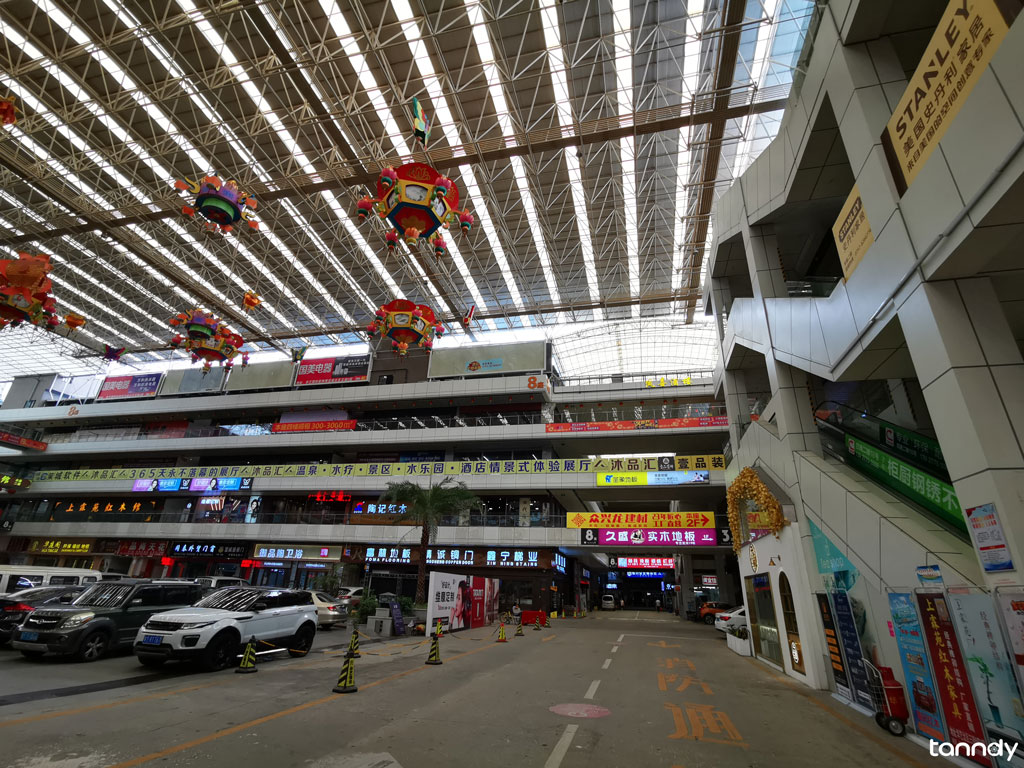 Central Street Huayi Building materials market