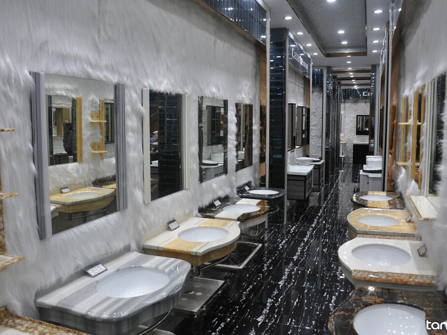 Foshan-Sanitary-market-bathroom-cabinet-showroom-2