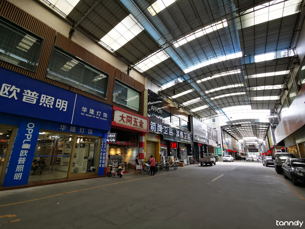 street in huayi building materials market