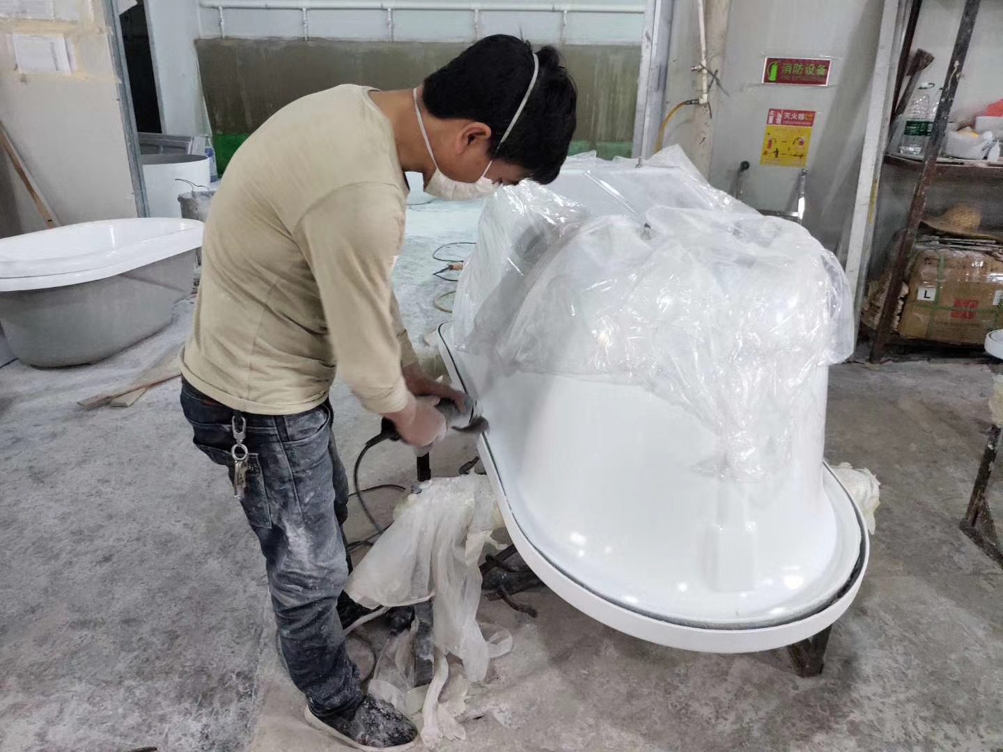 Bathtub sanitary ware factory