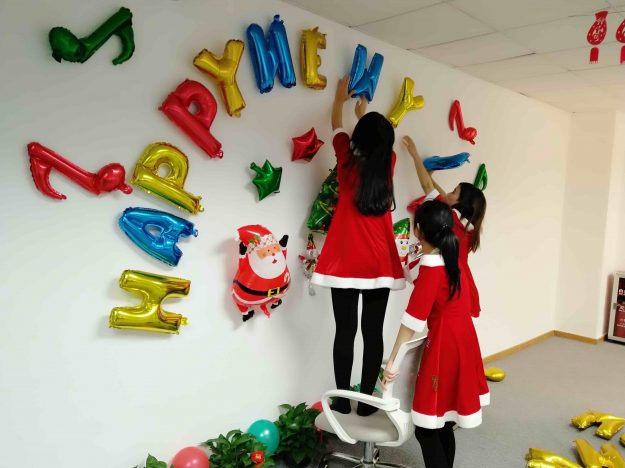 Tanndy is taking Christmas activity