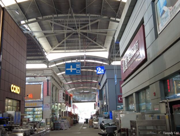 DCIM100MEDIADJI_0182.JPG show the market scale in Xinji Hotel International hotel supplier market